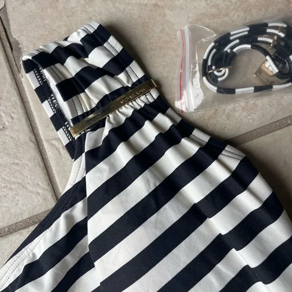 Michael Kors one shoulder black & white stripes swimsuit size 8 - Picture 5 of 8